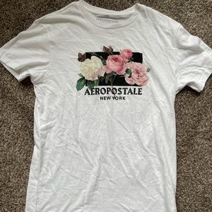 Aeropostale t shirt